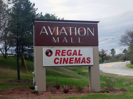 Regal Cinemas (Aviation Mall)